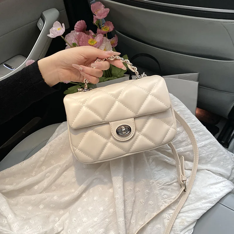 Summer Fashion Handbag Small Bag Women's 2025 New Simple Diamond Square Bag Versatile Shoulder Messenger Bag
Summer Fashion Handbag Small Bag Women's 2025 New Simple Diamond Square Bag Versatile Shoulder Messenger Bag