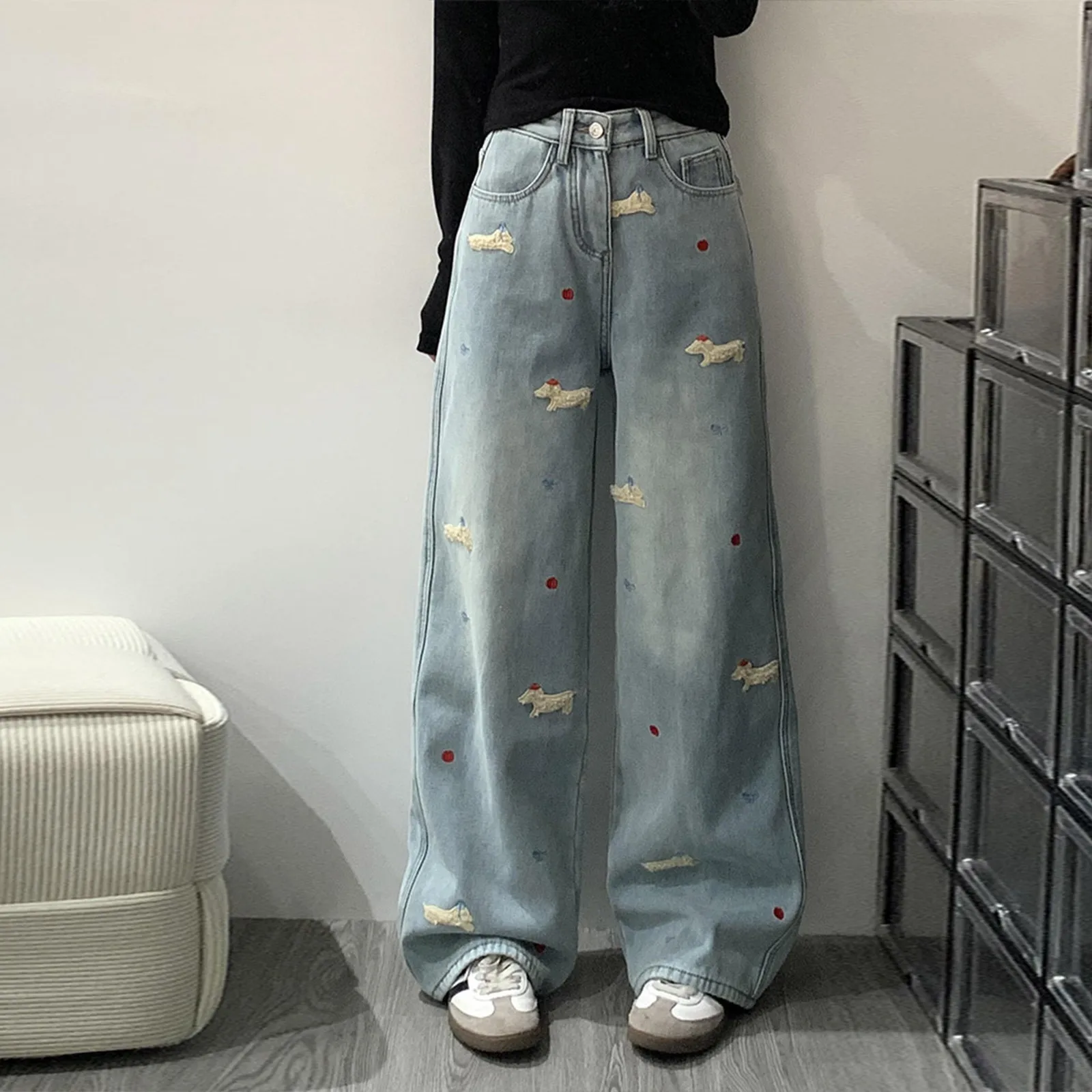 Cartoon Dog Embroidered Denim Pants Women Spring New Straight Loose Wide Leg Floor Pants Spicy Girl Casual Jeans Sweatpants
Cartoon Dog Embroidered Denim Pants Women Spring New Straight Loose Wide Leg Floor Pants Spicy Girl Casual Jeans Sweatpants