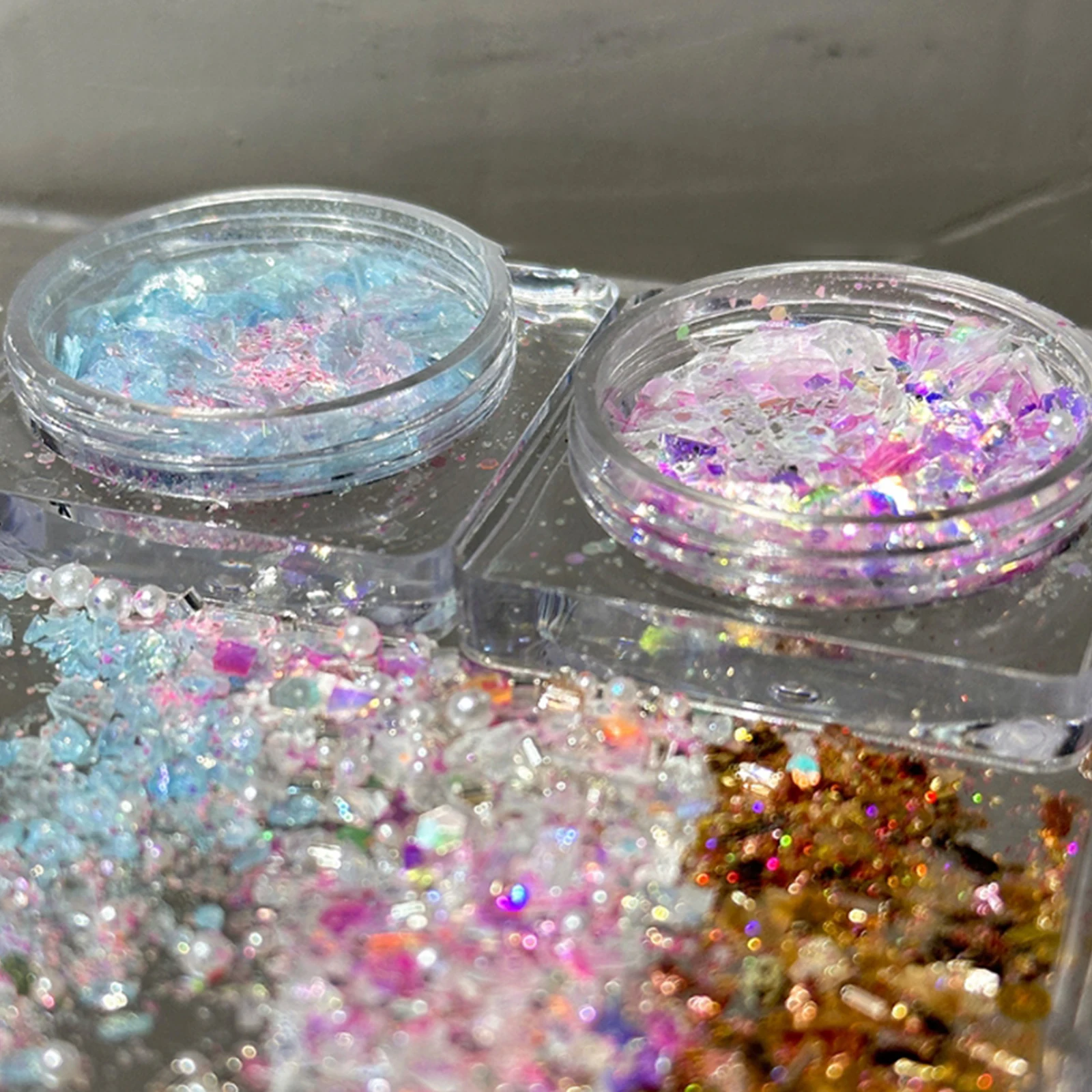 1Box Nail Glitter Powder Silver Glitter Iridescent Flakes Sequins Super Shining Paillette Pigment Dust For Nails Decoration
1Box Nail Glitter Powder Silver Glitter Iridescent Flakes Sequins Super Shining Paillette Pigment Dust For Nails Decoration