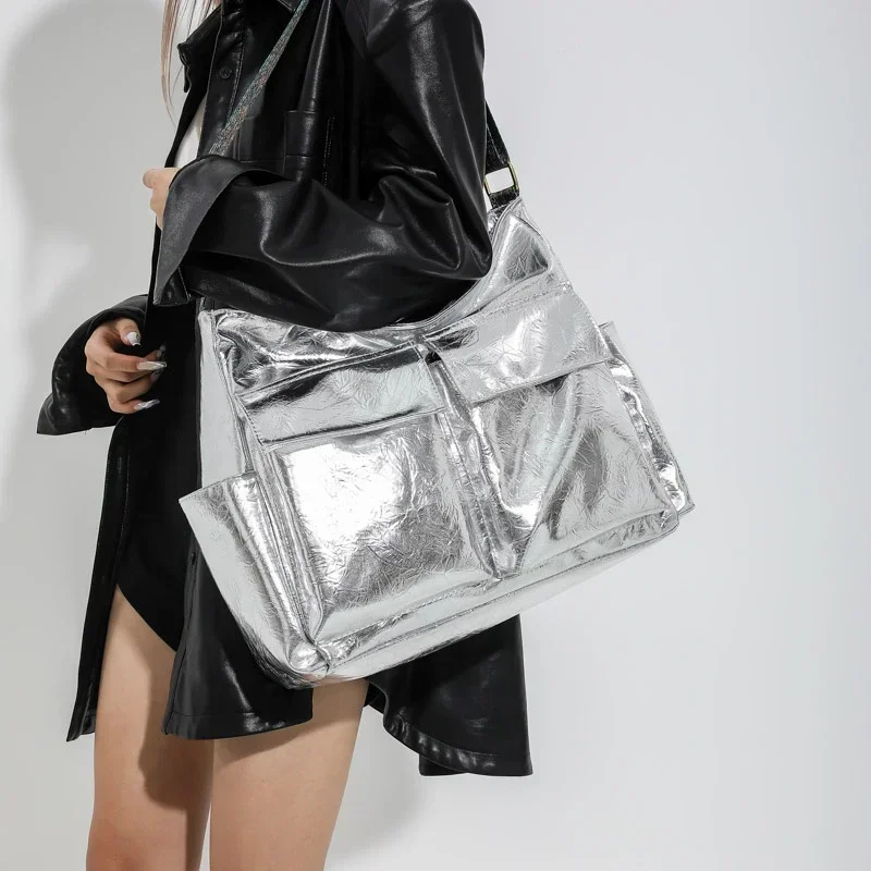PU Zipper Ladies Shoulder Bags on Sale 2024 High Quality Commuting Crossbody Bags Youth Sewing Thread
PU Zipper Ladies Shoulder Bags on Sale 2024 High Quality Commuting Crossbody Bags Youth Sewing Thread