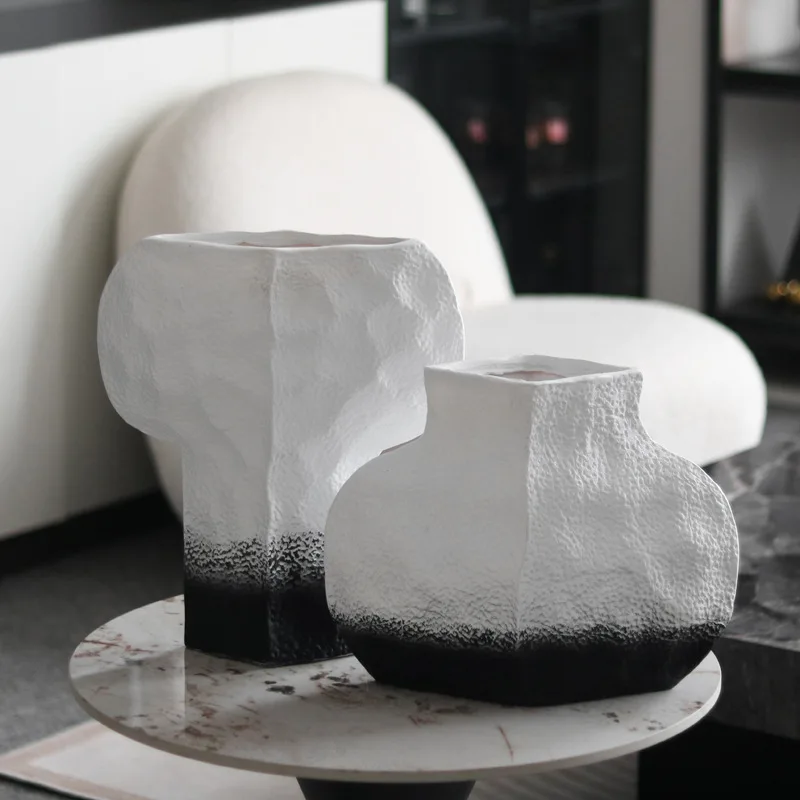 Керамическая ваза в стиле китайской живописи тушью, нестандартной формы, для сухих и живых цветов, минималистичная, в стиле дзен, для дома и офиса, декоративный элемент для цветочных композиций
Керамическая ваза в стиле китайской живописи тушью, нестандартной формы, для сухих и живых цветов, минималистичная, в стиле дзен, для дома и офиса, декоративный элемент для цветочных композиций