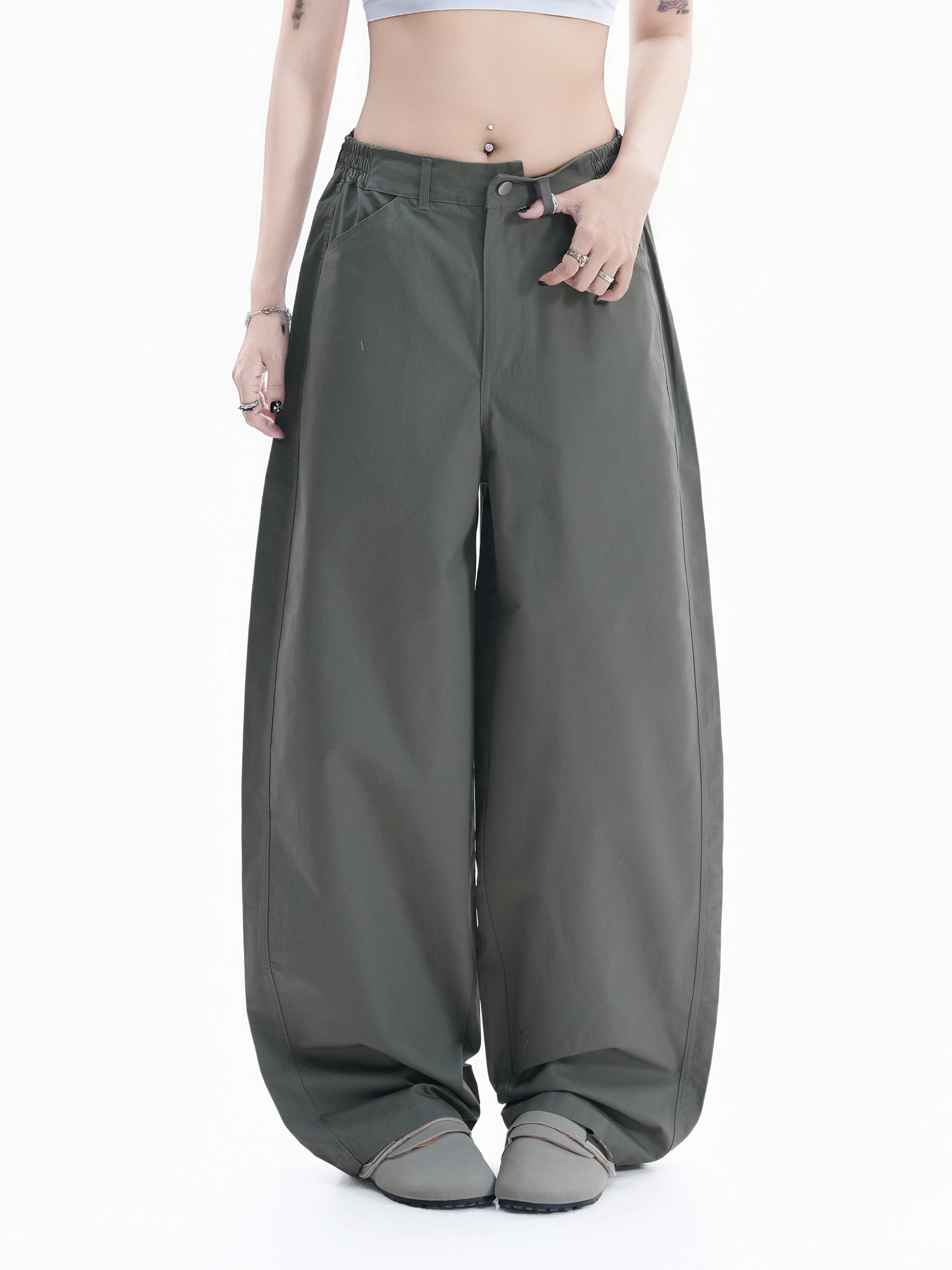 Retro American Style Banana Pants Wide Leg Loose Fit Casual Trousers for Women Couple Cotton Natural Waist Button Closure
Retro American Style Banana Pants Wide Leg Loose Fit Casual Trousers for Women Couple Cotton Natural Waist Button Closure
