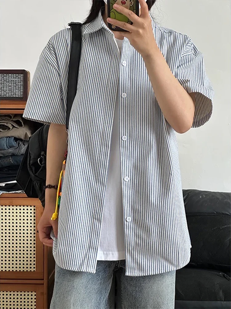 Blue Striped ort Sve irt Men's Summer Thin Lazy Sle American Retro Couple's T-irt Sunscreen Outerwear
Blue Striped ort Sve irt Men's Summer Thin Lazy Sle American Retro Couple's T-irt Sunscreen Outerwear
