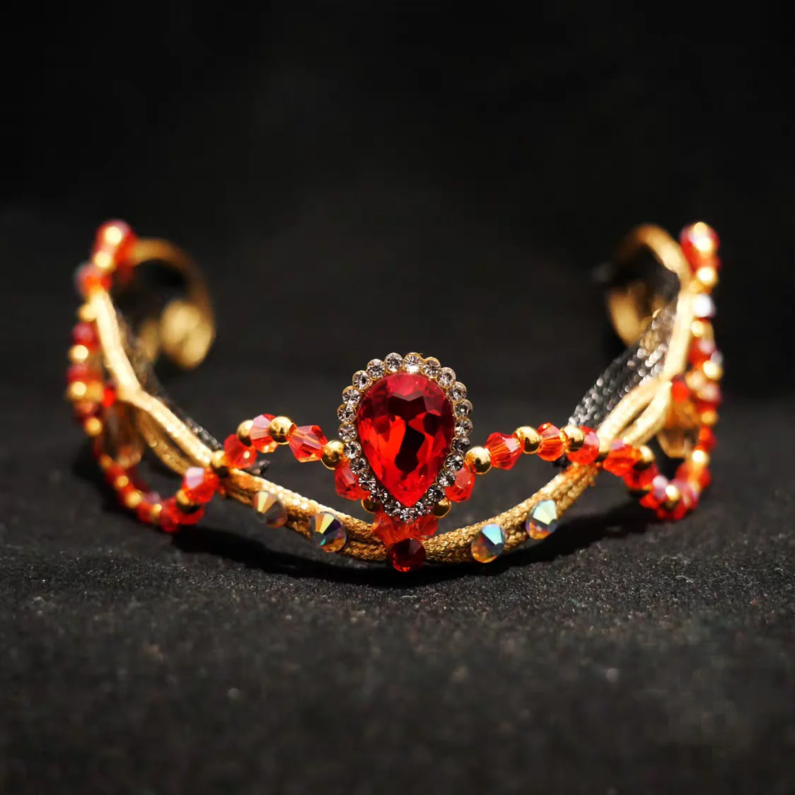 Балет ручной работы по индивидуальному заказу, зал, кихот, вариации страниц, головные уборы, конкурс, шпилька для девочек
Балет ручной работы по индивидуальному заказу, зал, кихот, вариации страниц, головные уборы, конкурс, шпилька для девочек