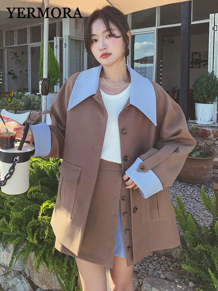 YERMORA Women Khaki Two Pieces Set Patchwork Lapel Button Casual Blazer Fashion Tide Half Body Skirt Spring Autumn 2025 New A715
YERMORA Women Khaki Two Pieces Set Patchwork Lapel Button Casual Blazer Fashion Tide Half Body Skirt Spring Autumn 2025 New A715