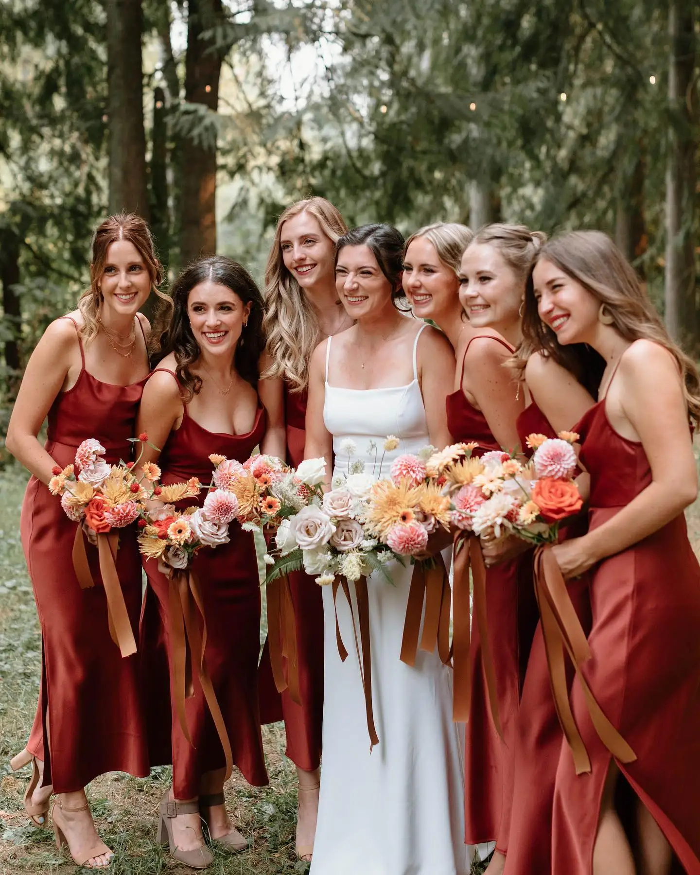 Satin Midi Bridesmaid Dress 2023 Beach Spaghetti Strap Scoop Maxi Evening Cocktail Party Gown Ankle-Length Side Slit Junior Maid
Satin Midi Bridesmaid Dress 2023 Beach Spaghetti Strap Scoop Maxi Evening Cocktail Party Gown Ankle-Length Side Slit Junior Maid