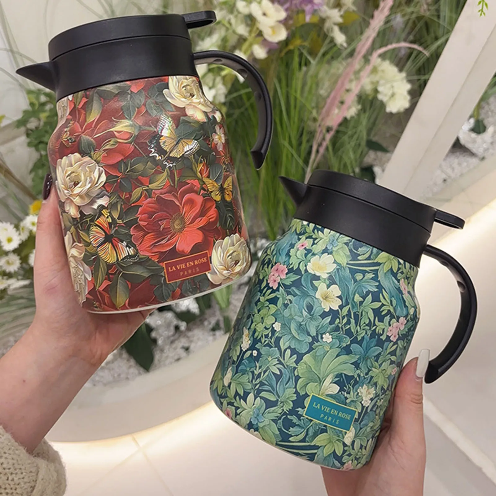 Bohemian Style Teapot Vintage Flower Patterned Teapot For Bohea Green Tea Herb Tea Large Capacity Summer Cold Water Kettle
Bohemian Style Teapot Vintage Flower Patterned Teapot For Bohea Green Tea Herb Tea Large Capacity Summer Cold Water Kettle