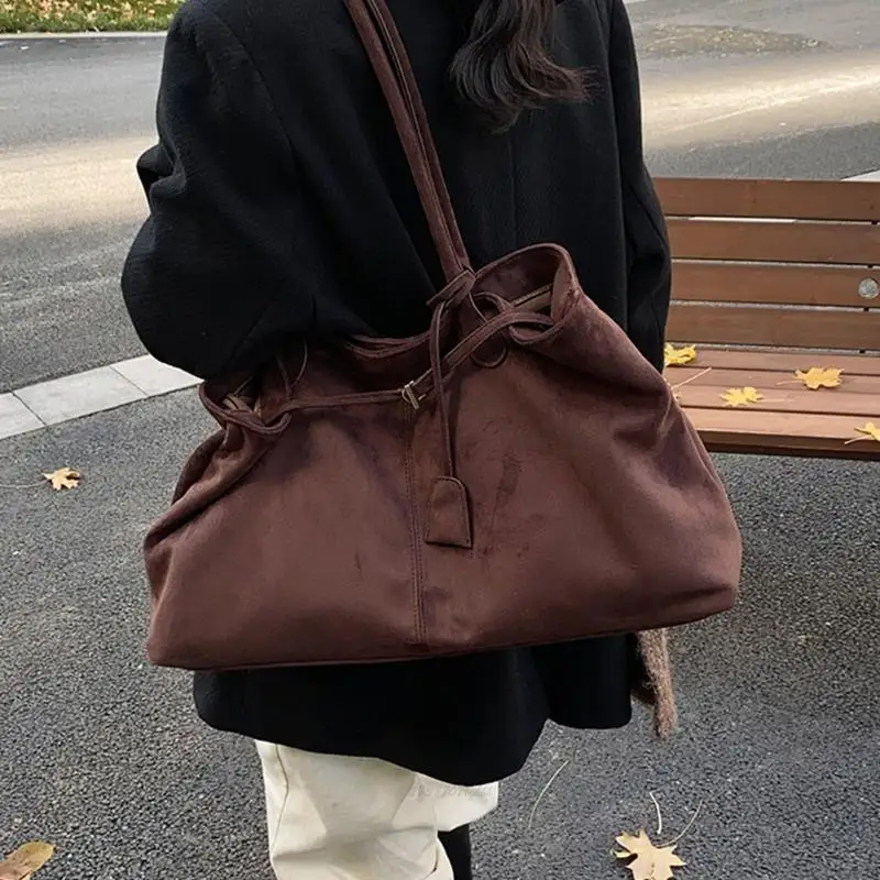 X5XA Элегантная сумка через плечо Замшевая сумка в стиле ретро в Корейском стиле Просторные повседневные сумки с верхней ручкой
X5XA Элегантная сумка через плечо Замшевая сумка в стиле ретро в Корейском стиле Просторные повседневные сумки с верхней ручкой