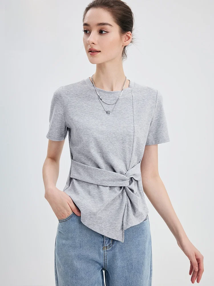 Navigare Grey Short Sleeve Women's T-shirt Slim Fit Design Summer New Arrival Casual Style Cotton Blend Breathable round Neck
Navigare Grey Short Sleeve Women's T-shirt Slim Fit Design Summer New Arrival Casual Style Cotton Blend Breathable round Neck