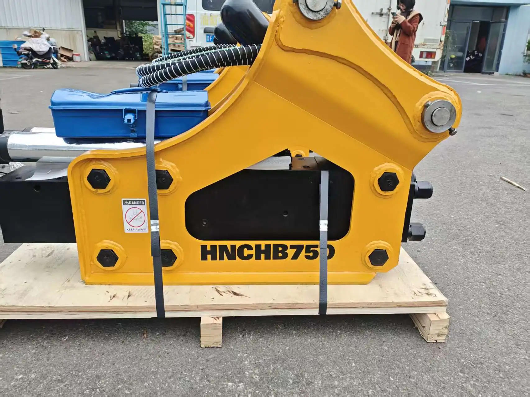 Multi Purpose Mining Hydraulic Breaking Hammer, Heavy Duty Stone Crushing Attachment For All Excavator Models
Multi Purpose Mining Hydraulic Breaking Hammer, Heavy Duty Stone Crushing Attachment For All Excavator Models
