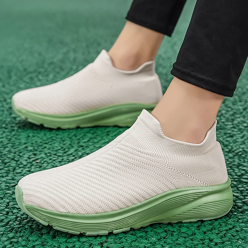 Four Seasons Universal Athletic Shoes Wear Resistant Ground Sole Skin Friendly Fabric Outdoor Leisure Training Shoes
Four Seasons Universal Athletic Shoes Wear Resistant Ground Sole Skin Friendly Fabric Outdoor Leisure Training Shoes