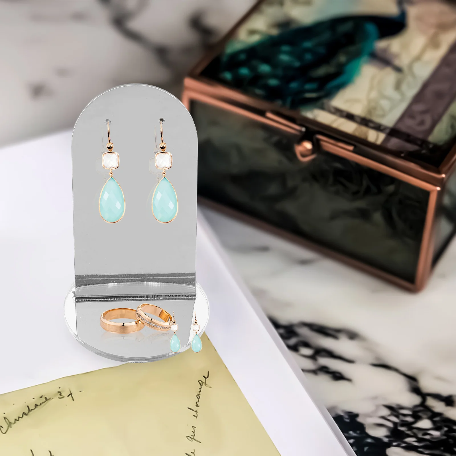 1Pcs Acrylic Reflection Mirror Plate Jewelry Photography Props Earrings Rings Bracelets Display Photo Backdrops Ornaments
1Pcs Acrylic Reflection Mirror Plate Jewelry Photography Props Earrings Rings Bracelets Display Photo Backdrops Ornaments
