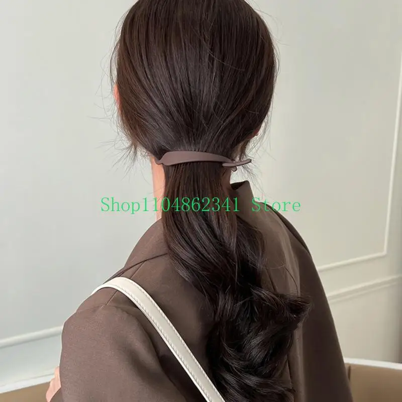 652F Textured Finish Hair Grip For Every Hair Type Banana Clip Simple Design Accessory
652F Textured Finish Hair Grip For Every Hair Type Banana Clip Simple Design Accessory
