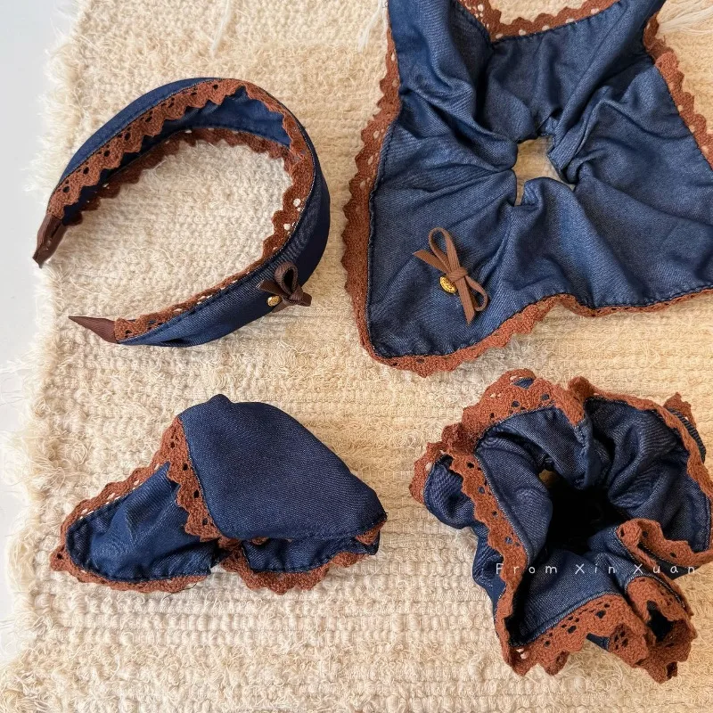 Korean brown denim blue bow hairpin women's triangle grab clip shark clip early autumn square scarf hair band headband new
Korean brown denim blue bow hairpin women's triangle grab clip shark clip early autumn square scarf hair band headband new