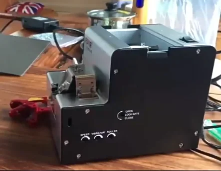 FUMA с цифровым дисплеем, большая емкость, полностью автоматическая винтовая машина FA-560 FA-580 FA-1060, регулируемая гусеничная подача 
FUMA с цифровым дисплеем, большая емкость, полностью автоматическая винтовая машина FA-560 FA-580 FA-1060, регулируемая гусеничная подача