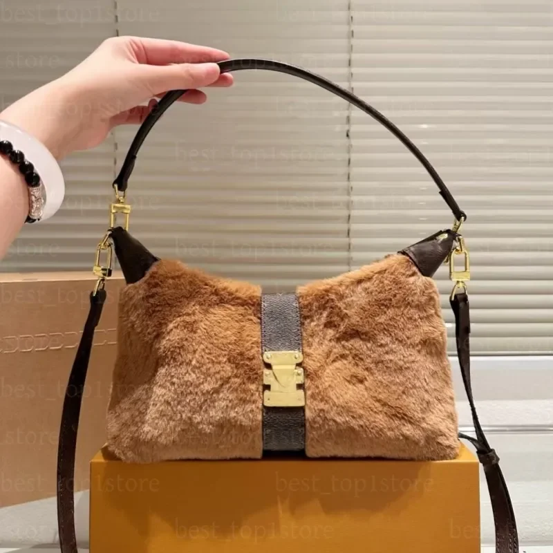 New Style Designer bag Luxury Bags shoulder bag fur Evening Bags Women handbag underarm bag Womens chain Designer purses party
New Style Designer bag Luxury Bags shoulder bag fur Evening Bags Women handbag underarm bag Womens chain Designer purses party