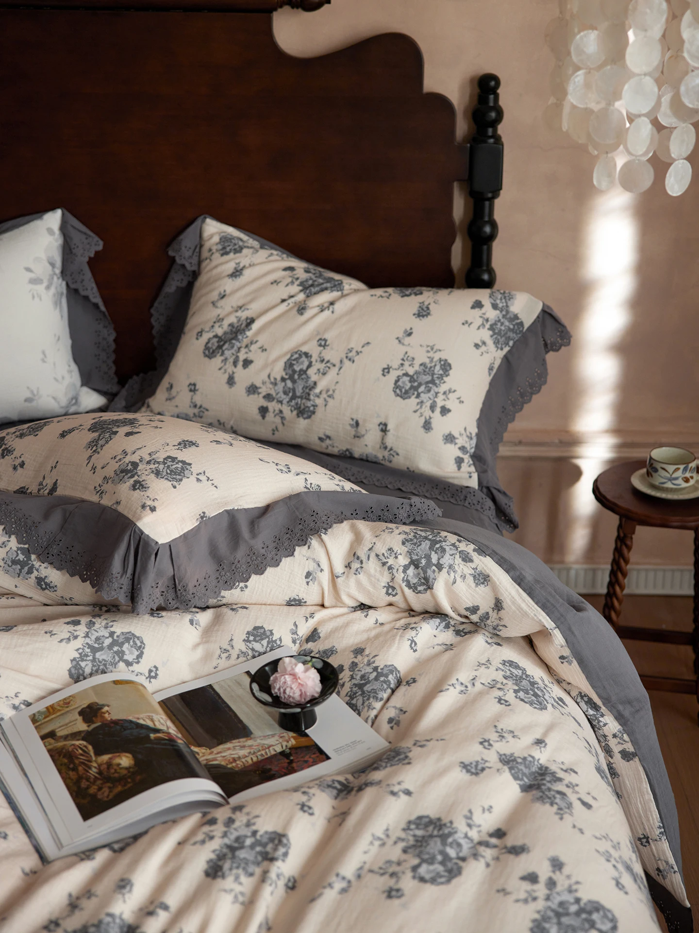 Pure Cotton Ruffle Bedding Set French Sle Printed Bed eet Cover Duvet Cover Breathable Comfortable for All Ages
Pure Cotton Ruffle Bedding Set French Sle Printed Bed eet Cover Duvet Cover Breathable Comfortable for All Ages