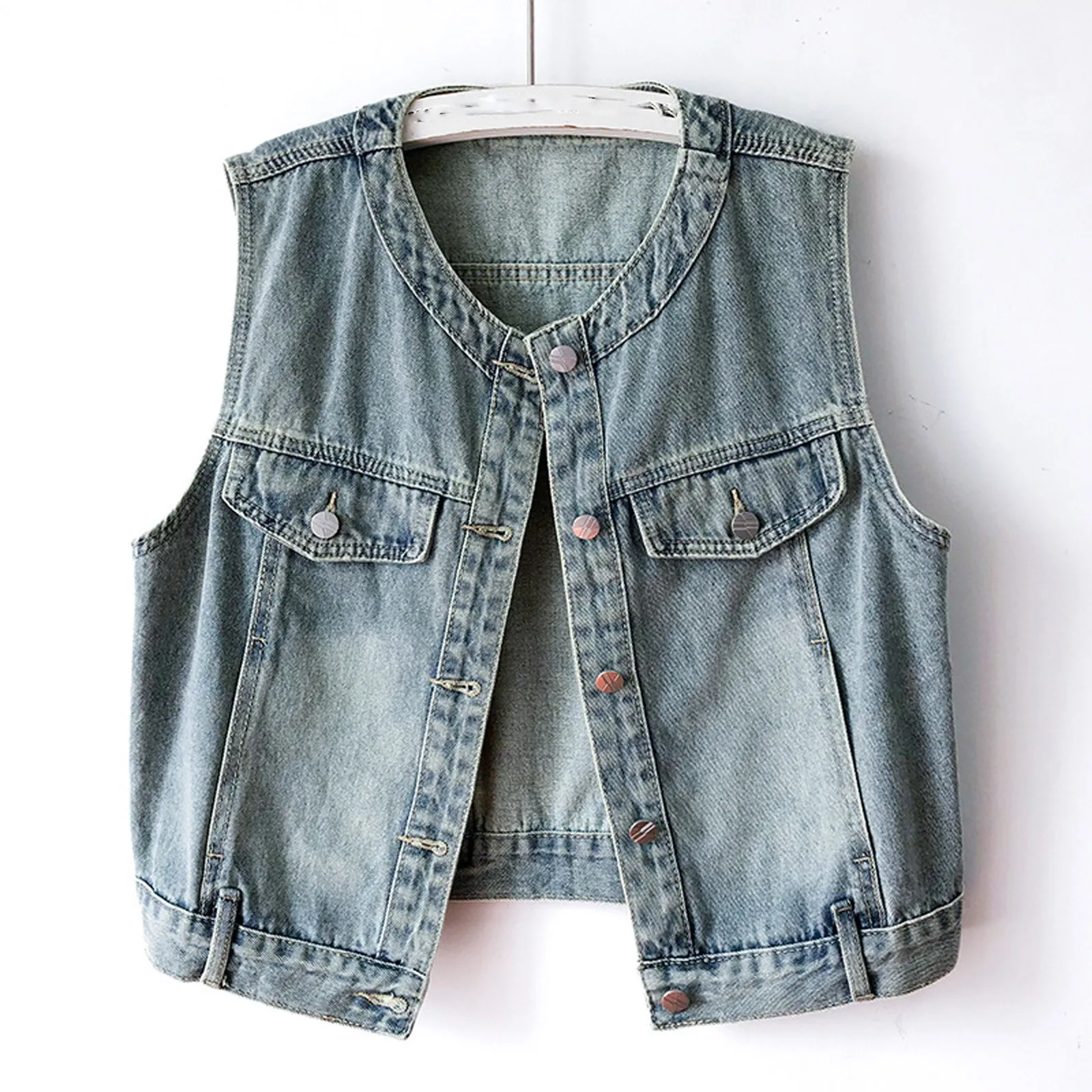New Women Retro Denim Vest Jacket Spring Summer Fashion Sleeveless Jean Tops Beach Holiday Casual Cowboy Vest Daily Outfits
New Women Retro Denim Vest Jacket Spring Summer Fashion Sleeveless Jean Tops Beach Holiday Casual Cowboy Vest Daily Outfits