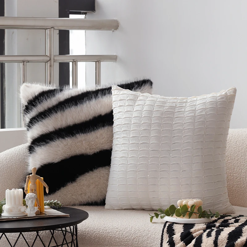 Panda Black and White Plush Cushion Cover Solid Color Pleated Pillowcase Home Decoration for Living Room Decoration 45x45cm
Panda Black and White Plush Cushion Cover Solid Color Pleated Pillowcase Home Decoration for Living Room Decoration 45x45cm