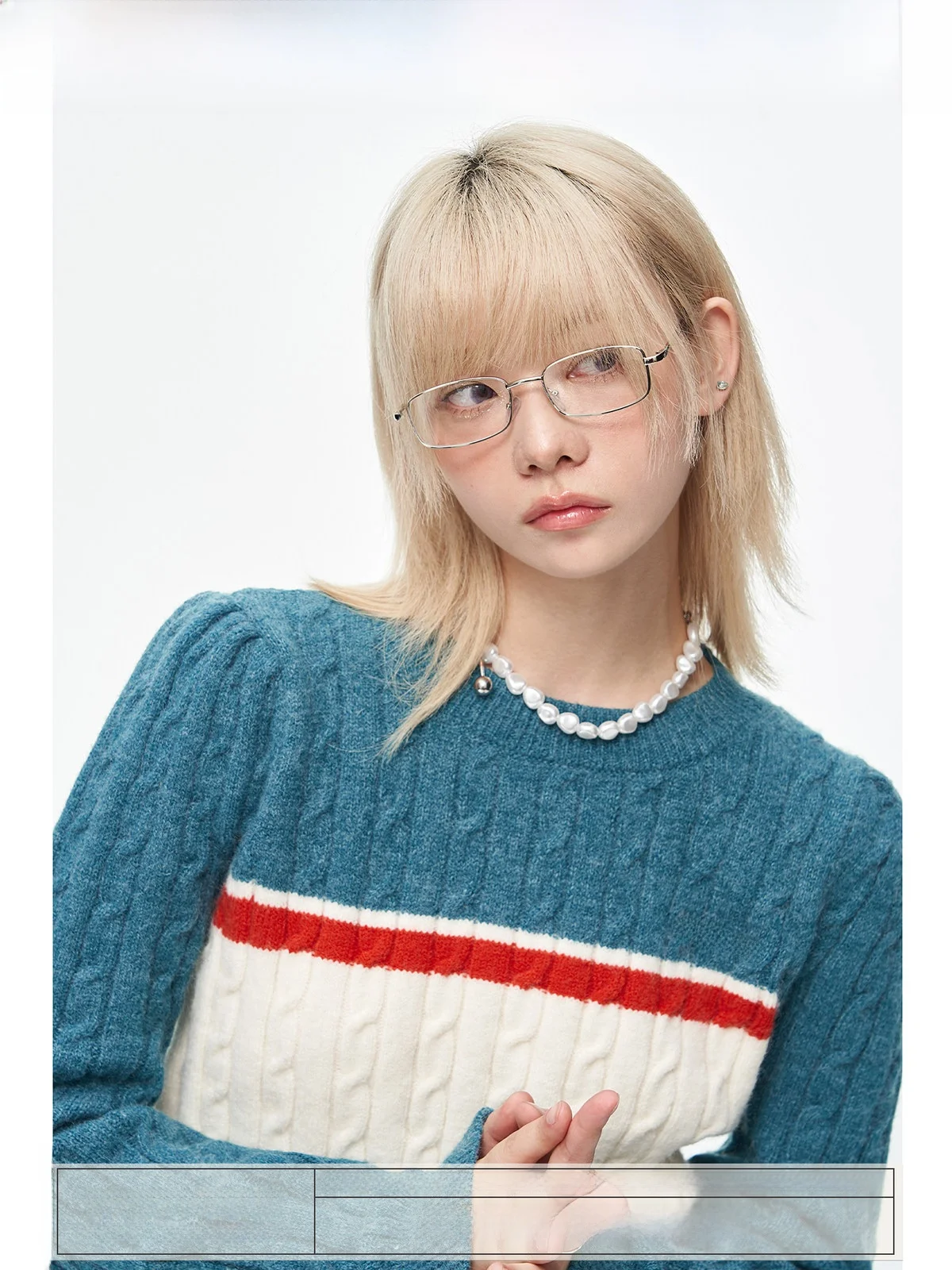 WhyBerry Simple Fashion Blue White Color Block Knitwear Shoulder Length Sweater Basic Style Long Sleeve Slim Fit Commute Style
WhyBerry Simple Fashion Blue White Color Block Knitwear Shoulder Length Sweater Basic Style Long Sleeve Slim Fit Commute Style