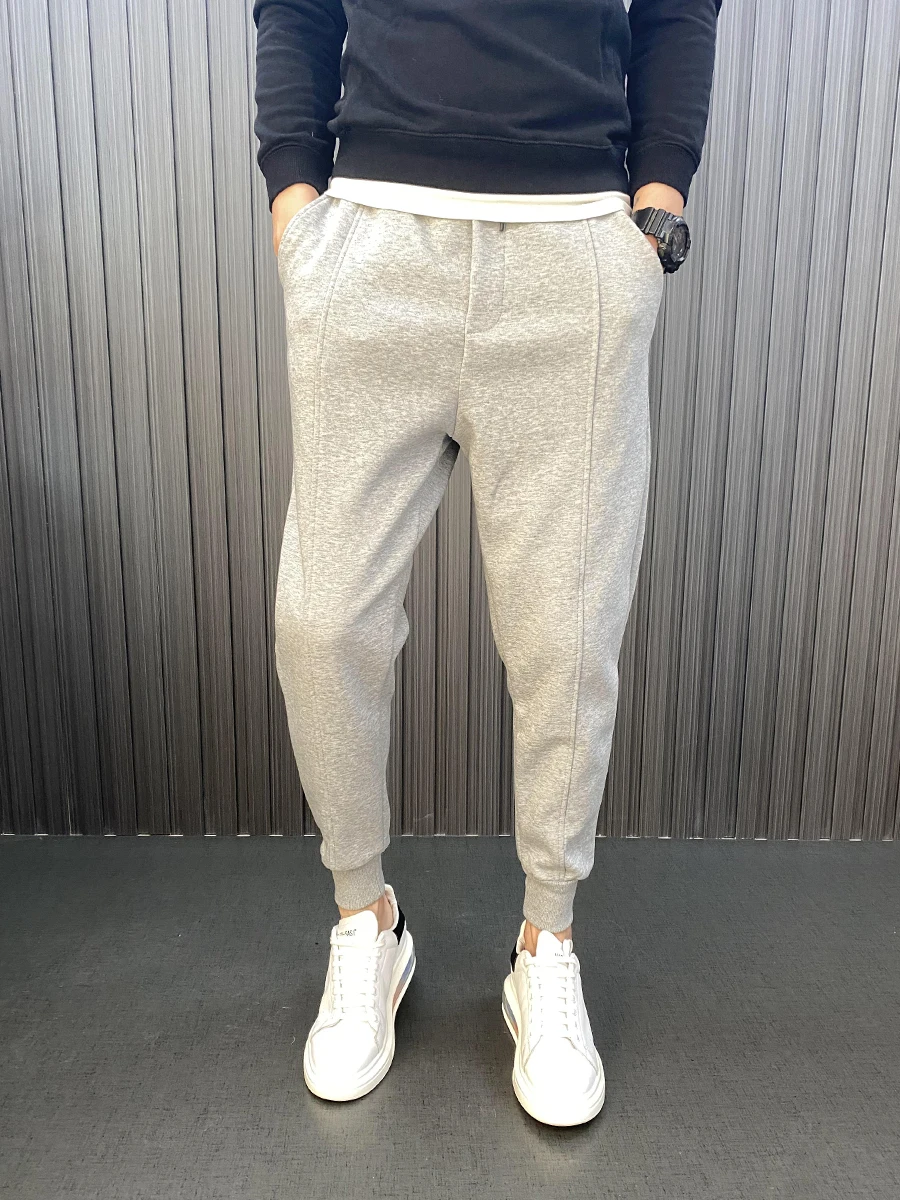 Мужские повседневные брюки свободного кроя на осень-зиму, спортивные штаны, длинные брюки в стиле Харадзюку
Мужские повседневные брюки свободного кроя на осень-зиму, спортивные штаны, длинные брюки в стиле Харадзюку