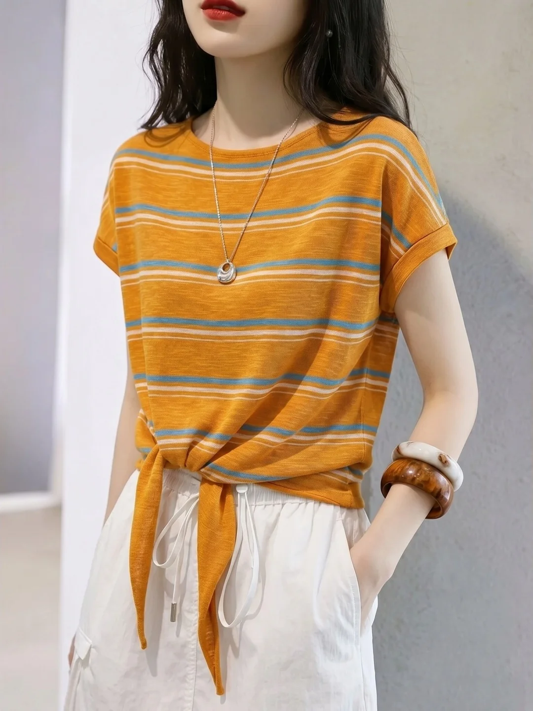 Korean Style Belted Striped Design T-Shirt Short Sleeve Women's Fashionable Age-Defying Top Commute Straight Cut Regular Length
Korean Style Belted Striped Design T-Shirt Short Sleeve Women's Fashionable Age-Defying Top Commute Straight Cut Regular Length