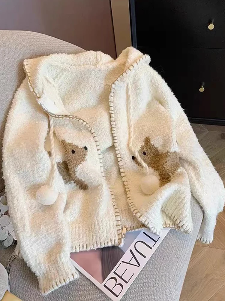 Women's Apricot Puppy Jacquard Hooded Sweater Jacket 2000s Y2k Casual Korean Harajuku Style Autumn And Winter New Soft Sweater
Women's Apricot Puppy Jacquard Hooded Sweater Jacket 2000s Y2k Casual Korean Harajuku Style Autumn And Winter New Soft Sweater