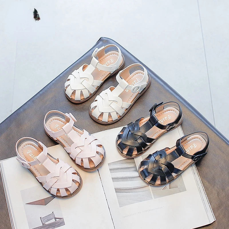 girls sandals 2023 summer new fashion casual princess shoes little children love students beach shoes solid color
girls sandals 2023 summer new fashion casual princess shoes little children love students beach shoes solid color