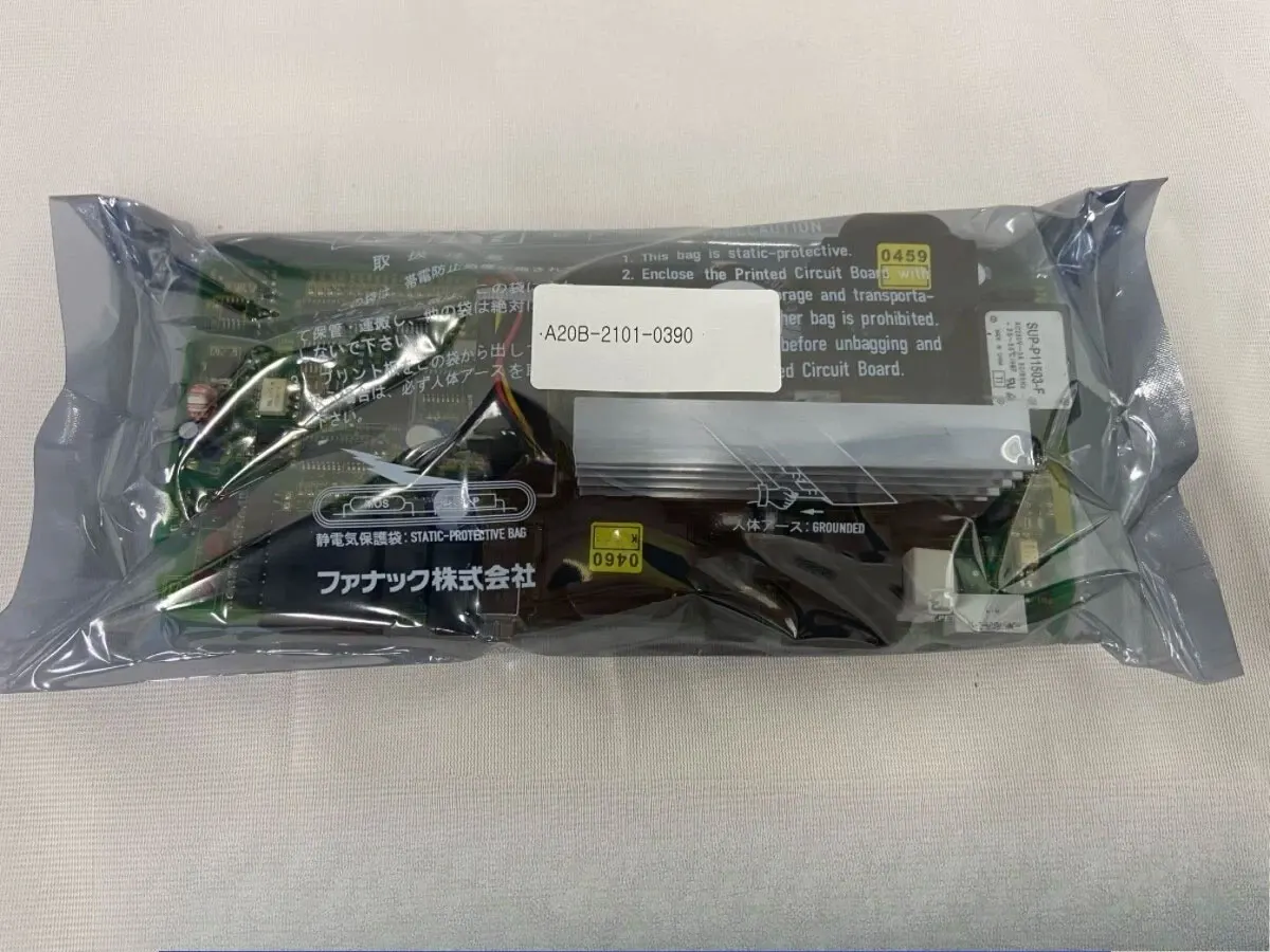 Совершенно новый A20B-2101-0390 A20B-2101-0042 A20B-2101-0071 Гарантия один год
Совершенно новый A20B-2101-0390 A20B-2101-0042 A20B-2101-0071 Гарантия один год