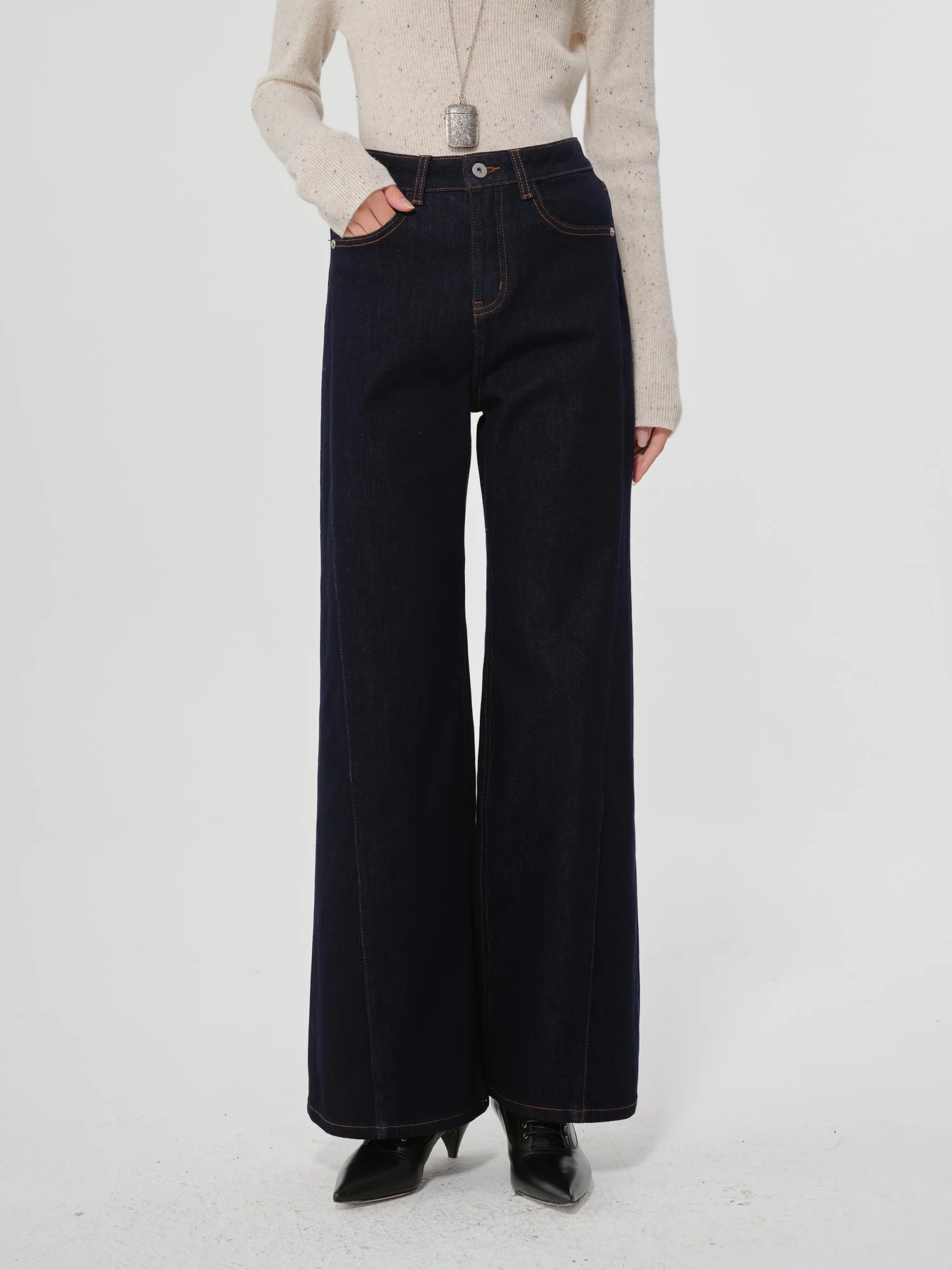 Wei зимние джинсы-колокольчики на подкладке, женские свободные хлопковые эластичные джинсовые брюки с высокой талией и высокой посадкой
Wei зимние джинсы-колокольчики на подкладке, женские свободные хлопковые эластичные джинсовые брюки с высокой талией и высокой посадкой