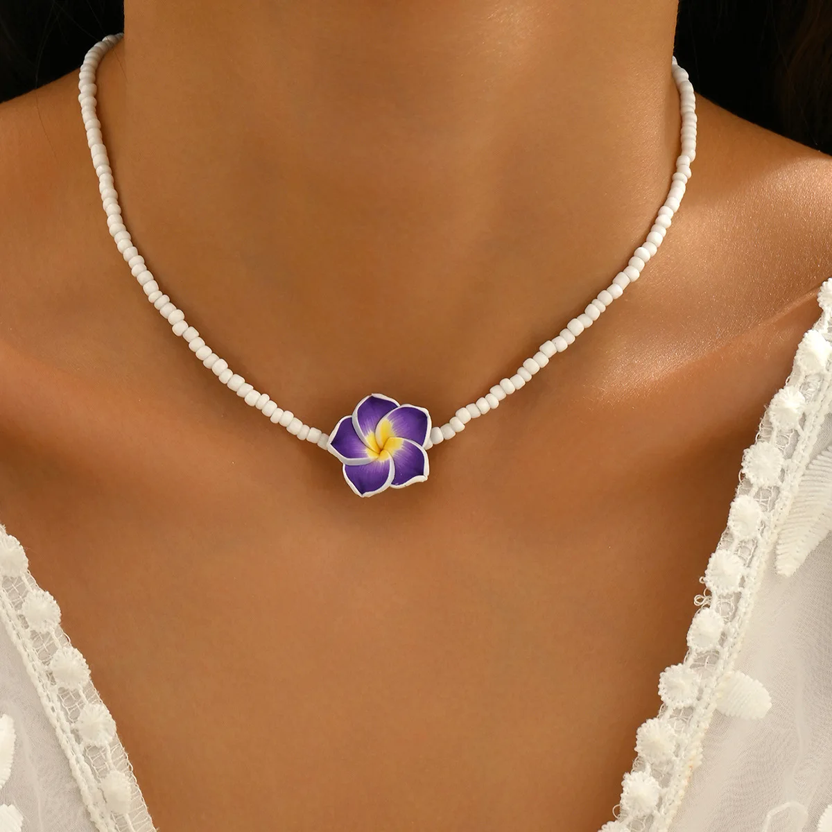 Bohemian Soft Polymer Flower Clavicle Chain Necklace for Women Colorful Sweet Flower Rice Beads Choker Wedding Party Jewelry
Bohemian Soft Polymer Flower Clavicle Chain Necklace for Women Colorful Sweet Flower Rice Beads Choker Wedding Party Jewelry