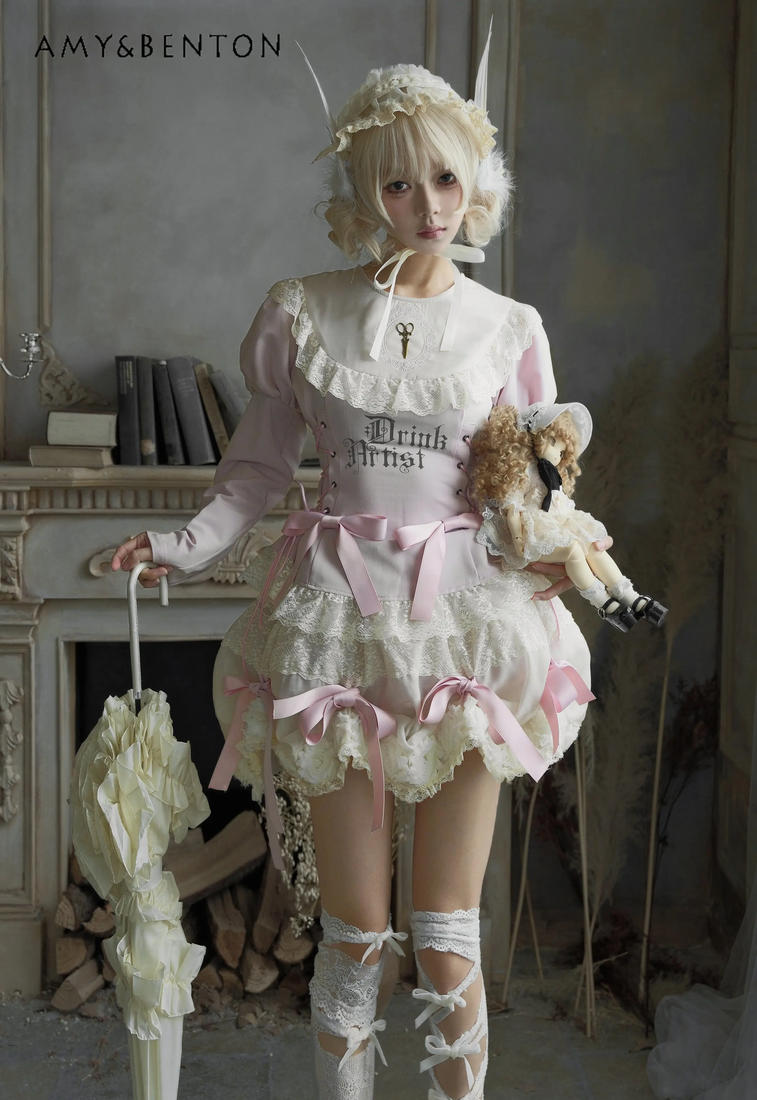 2026 Spring Summer New Pink Letter Print Long Sleeve Lace Up Corset Top and High Waist Bow Cake Skirt for Women
2026 Spring Summer New Pink Letter Print Long Sleeve Lace Up Corset Top and High Waist Bow Cake Skirt for Women