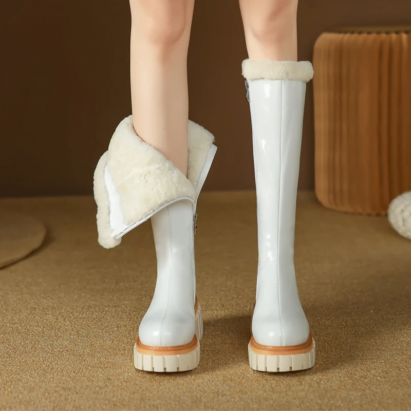 2023 New Winter Warmth Wool Thick High Heels Shoes Genuine Leather Women Boots Ladies Zipper Knee High Black Platform Boots
2023 New Winter Warmth Wool Thick High Heels Shoes Genuine Leather Women Boots Ladies Zipper Knee High Black Platform Boots