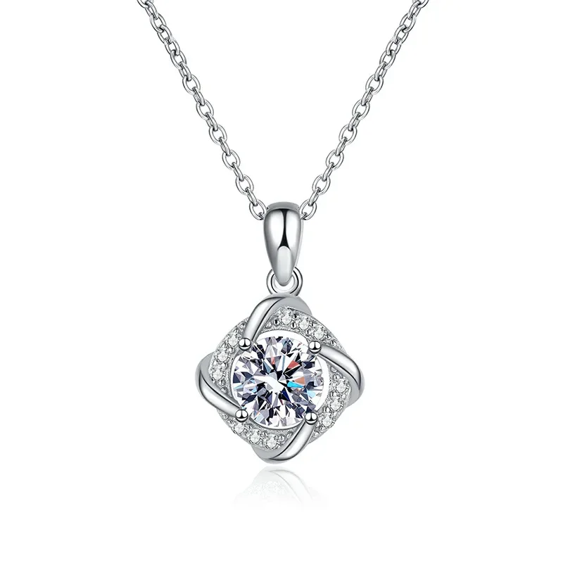 S925 Sterling Silver Mosang Diamond Necklace Fashion Korean Version Rotating Windmill Pendant D Color Wedding Jewelry Wholesale
S925 Sterling Silver Mosang Diamond Necklace Fashion Korean Version Rotating Windmill Pendant D Color Wedding Jewelry Wholesale