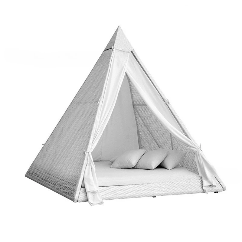 Outdoor sofa bed seaside beach swimming pool large bed personality creative fashion lounge chair shade terrace furniture
Outdoor sofa bed seaside beach swimming pool large bed personality creative fashion lounge chair shade terrace furniture