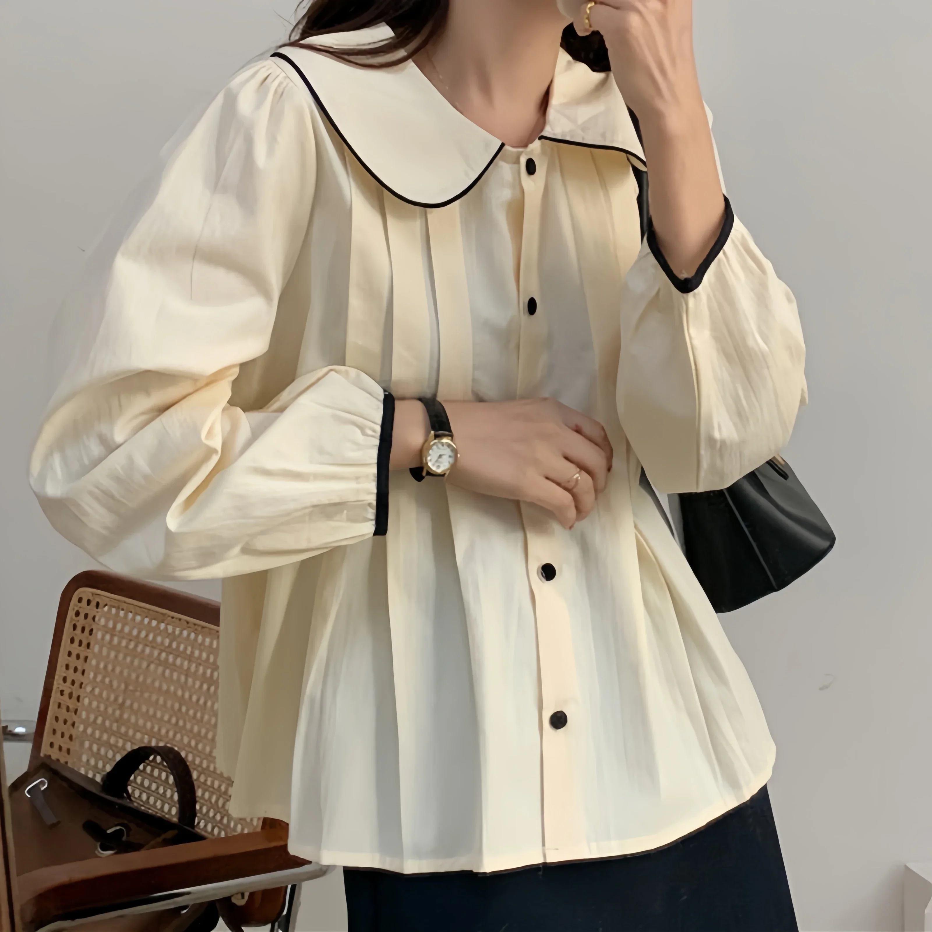 Spring Summer Casual Loose Women's Blouse 2025 New Long Sleeve Turn-down Collar Single Breasted Korean Shirt Female
Spring Summer Casual Loose Women's Blouse 2025 New Long Sleeve Turn-down Collar Single Breasted Korean Shirt Female