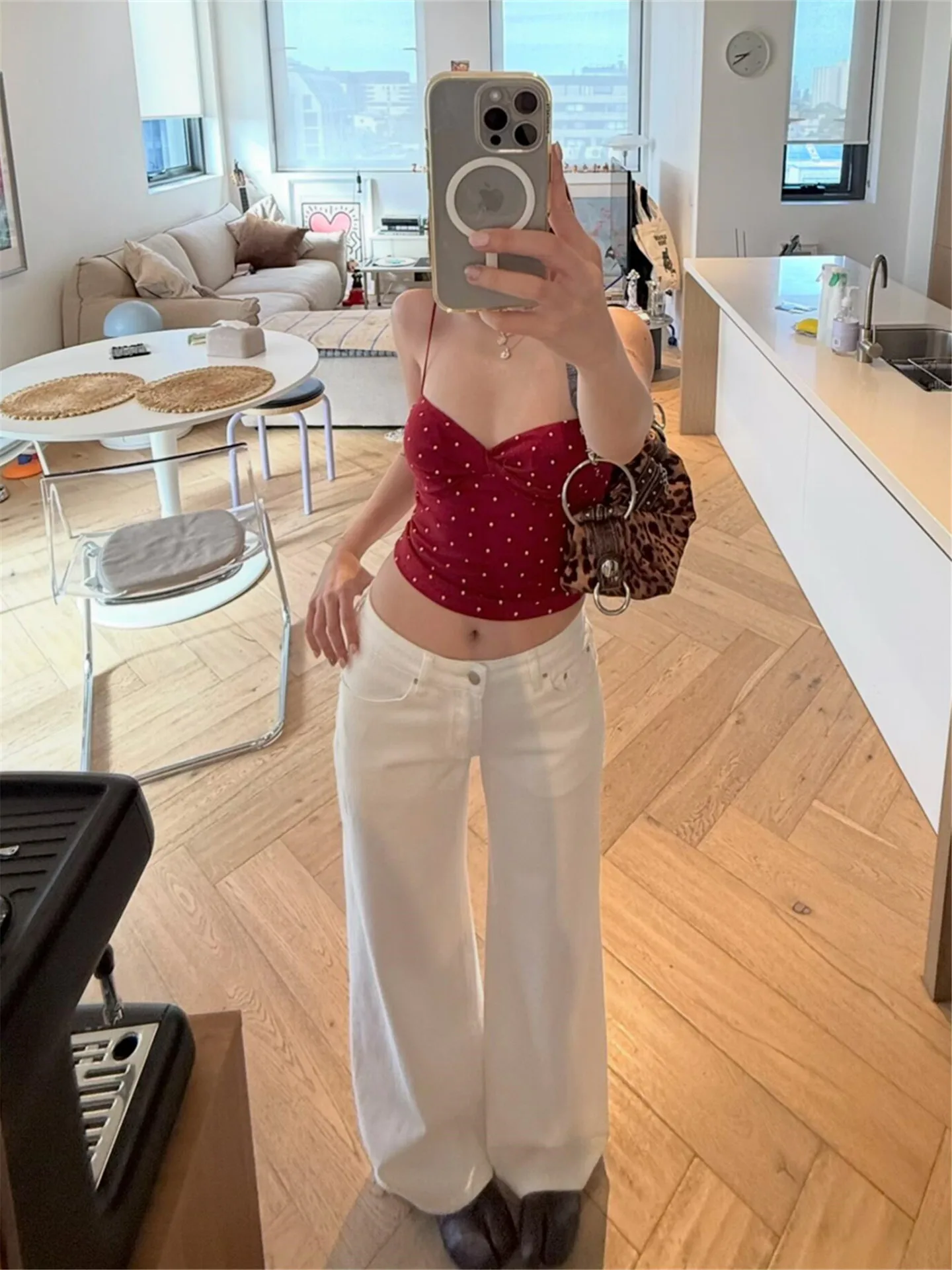 American Style Vintage High Waist Wide Leg Jeans Women's Spring Summer Loose Slimming Long Straight Floor-Length Pants
American Style Vintage High Waist Wide Leg Jeans Women's Spring Summer Loose Slimming Long Straight Floor-Length Pants