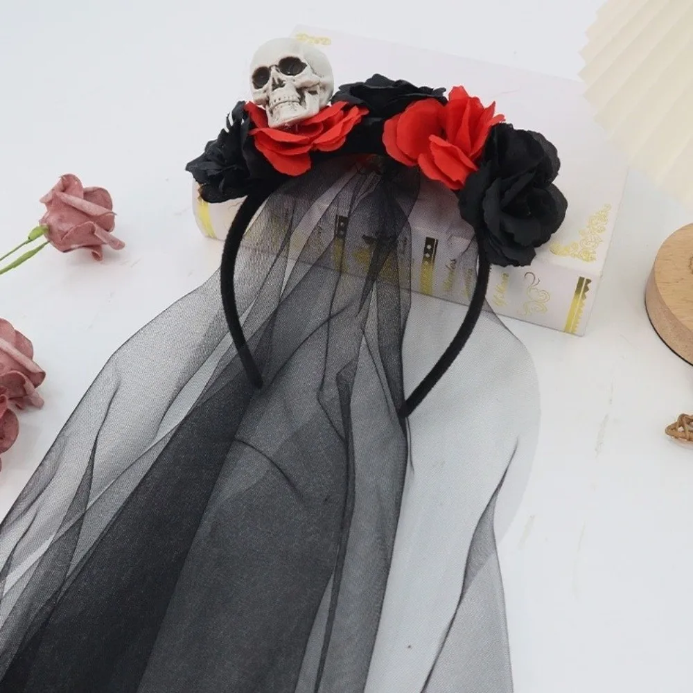 Funny Black Rose Skull Hair Band Gothic Lace Halloween Headband Artificial Rose Garland Cosplay Headdress Prop 
Funny Black Rose Skull Hair Band Gothic Lace Halloween Headband Artificial Rose Garland Cosplay Headdress Prop