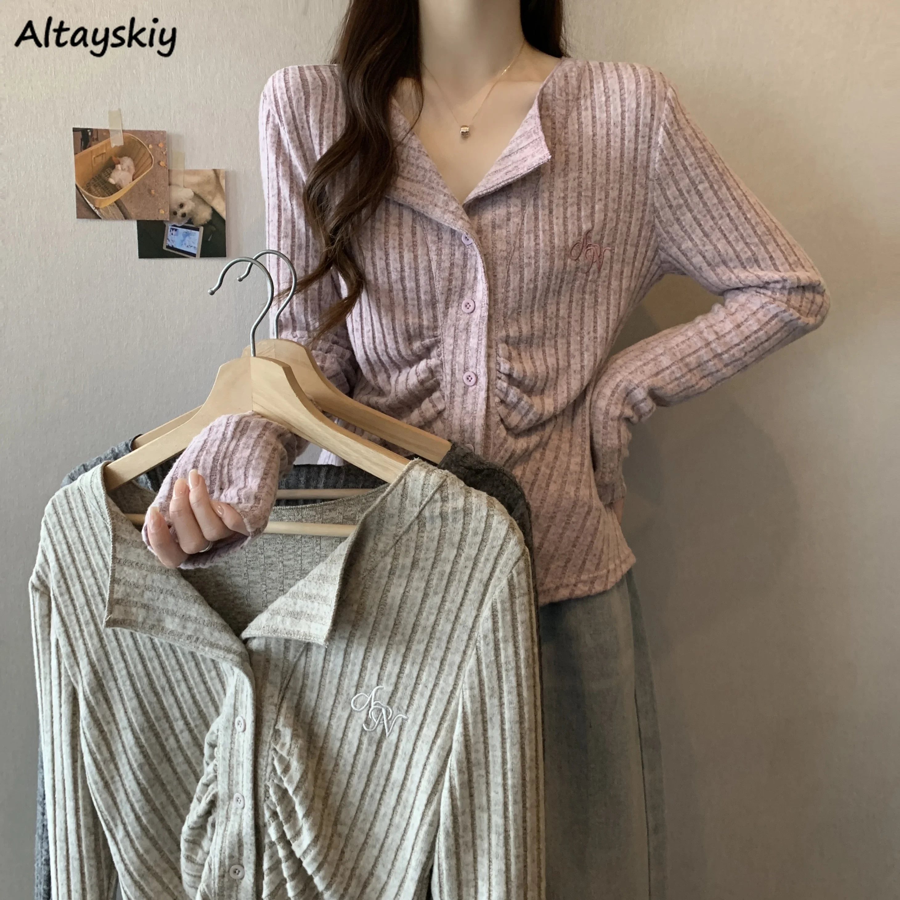 Knitted Cardigan Women Sweet Pleated Girls Embroidery All-match Корейская Мода Slim Crop Sweaters Designed Age-reducing Ulzzang
Knitted Cardigan Women Sweet Pleated Girls Embroidery All-match Корейская Мода Slim Crop Sweaters Designed Age-reducing Ulzzang