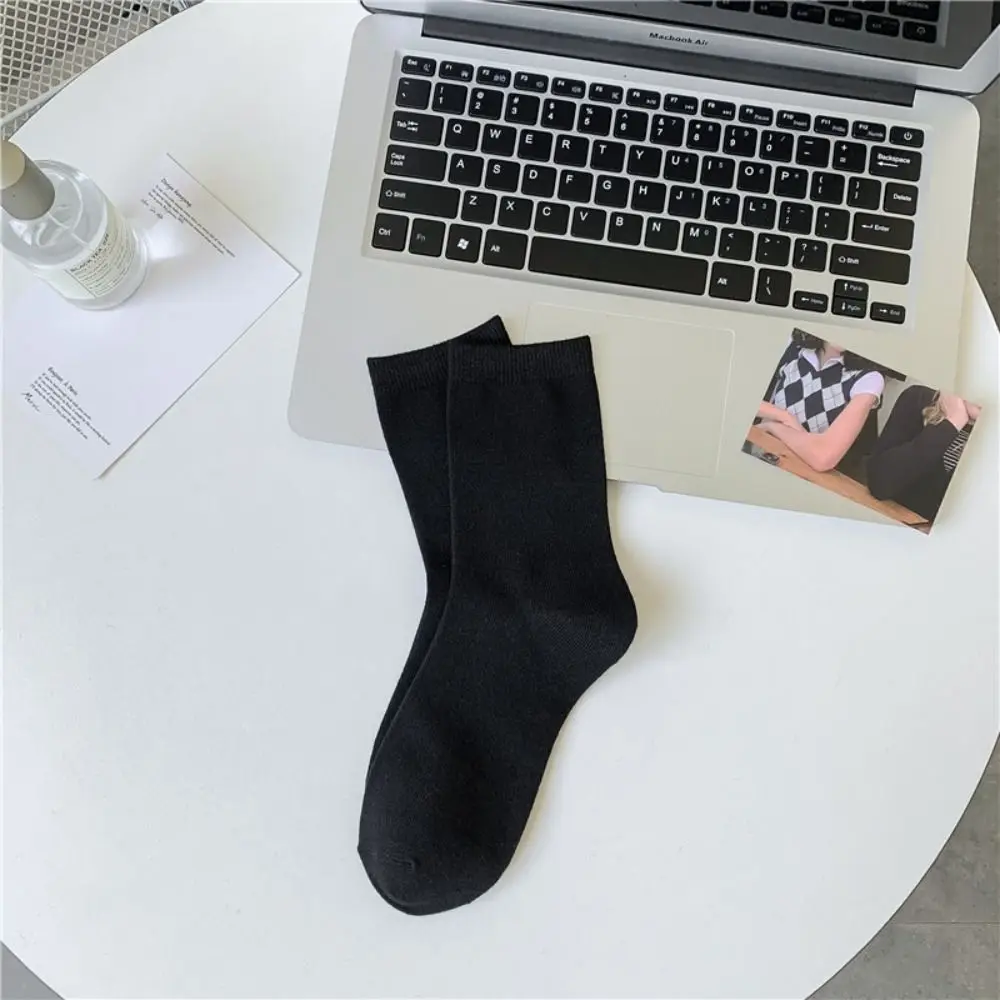Soft Solid Color Boneless Socks Comfortable Breathable Women's Sock Medium Tube Sock
Soft Solid Color Boneless Socks Comfortable Breathable Women's Sock Medium Tube Sock