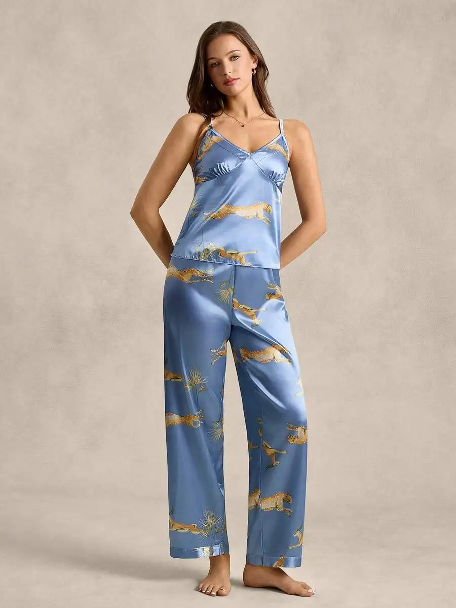 Women Leopard Print Silk Camisole Pajama Set Comfortable Sleepwear
Women Leopard Print Silk Camisole Pajama Set Comfortable Sleepwear