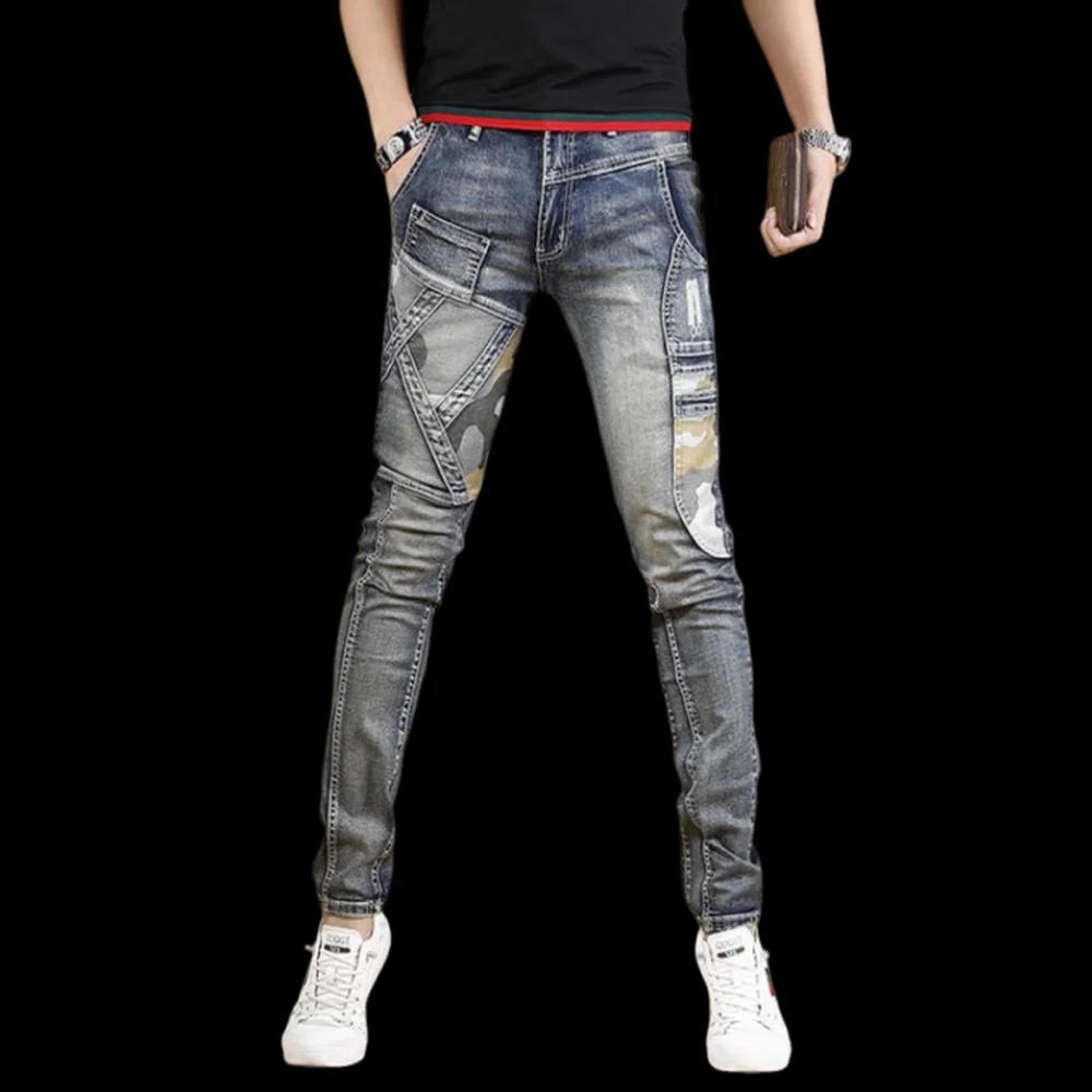 Young Men Slim Fit Patchwork Jeans Camouflage Patchwork Denim Jeans Small Leg Pants Side Stripe Elastic Pants
Young Men Slim Fit Patchwork Jeans Camouflage Patchwork Denim Jeans Small Leg Pants Side Stripe Elastic Pants