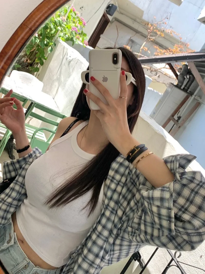 Шикарная ранняя осень, свободная женская верхняя одежда в клетку в стиле ретро с длинным воротником-свеком, защита от солнца, модная универсальная одинарная одежда...
Шикарная ранняя осень, свободная женская верхняя одежда в клетку в стиле ретро с длинным воротником-свеком, защита от солнца, модная универсальная одинарная одежда...