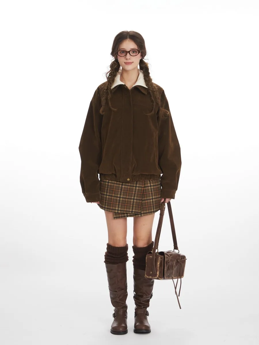 Свободная винтажная роскошная кожаная толстая куртка на молнии, пальто для женщин и девочек, уличная одежда Acamedia y2k, негабаритная зимне-весенняя верхняя одежда
Свободная винтажная роскошная кожаная толстая куртка на молнии, пальто для женщин и девочек, уличная одежда Acamedia y2k, негабаритная зимне-весенняя верхняя одежда