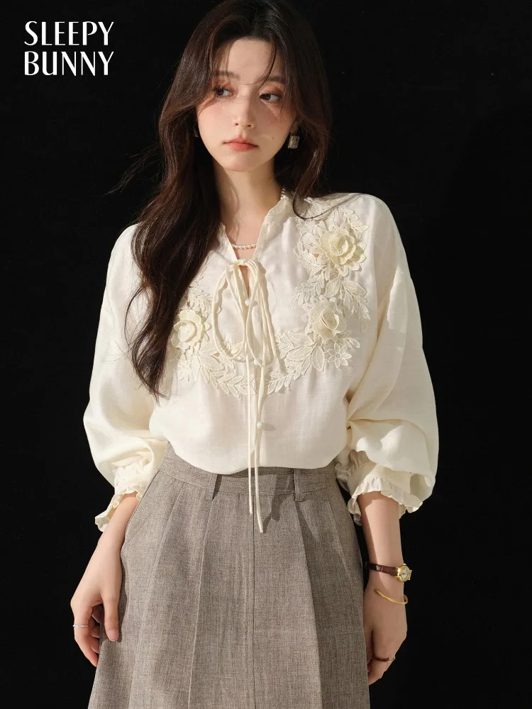 Elegant Embroidered Blouse Women French Style V Neck Shirt Autumn Loose Lyocell Top Long Sleeve Casual Chic Office Lady Outfit
Elegant Embroidered Blouse Women French Style V Neck Shirt Autumn Loose Lyocell Top Long Sleeve Casual Chic Office Lady Outfit