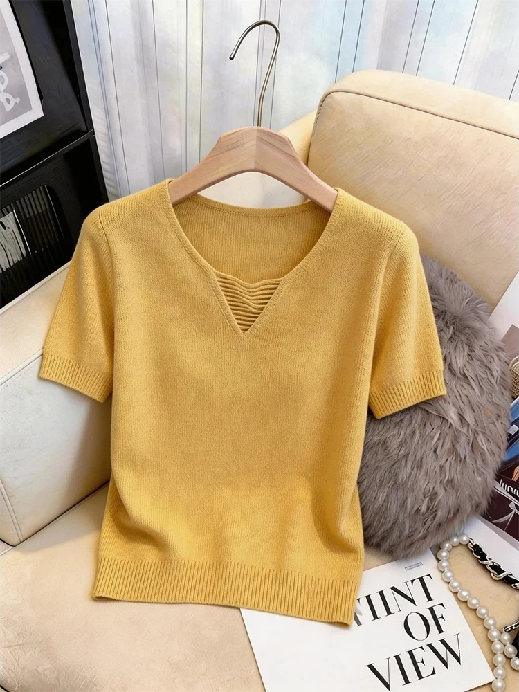 Yellow Gentle Wind V-Neck Short Sleeve T-Shirt Women Summer plus Size Loose Slimming Hollow out Top Breathable Comfortable Kn...
Yellow Gentle Wind V-Neck Short Sleeve T-Shirt Women Summer plus Size Loose Slimming Hollow out Top Breathable Comfortable Kn...