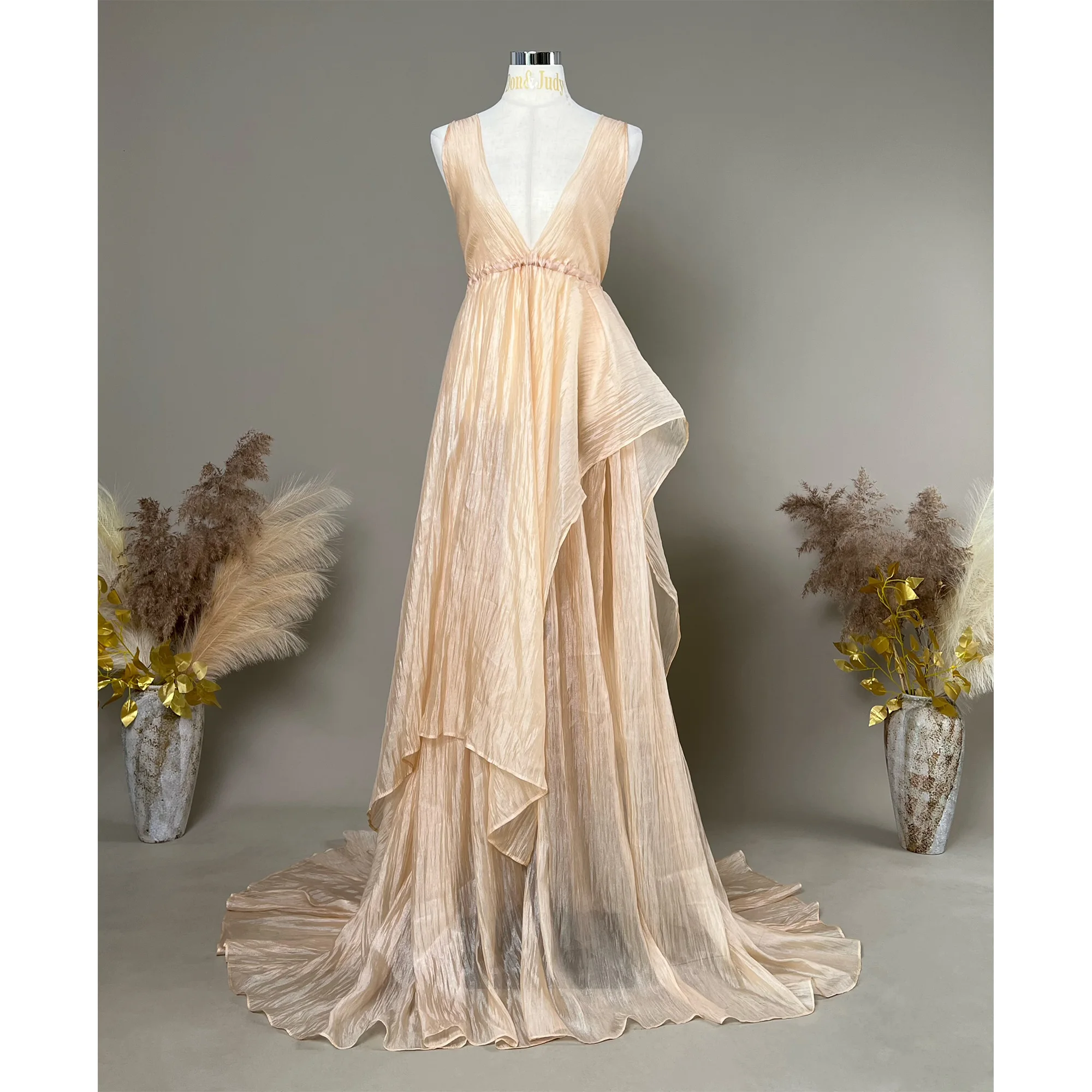 Don&Judy Elegant Maternity Wedding Dress Pleat Chiffon Bride Engagement Party Evening Gown Pregnant Photo Shoot Vestido De Novia
Don&Judy Elegant Maternity Wedding Dress Pleat Chiffon Bride Engagement Party Evening Gown Pregnant Photo Shoot Vestido De Novia