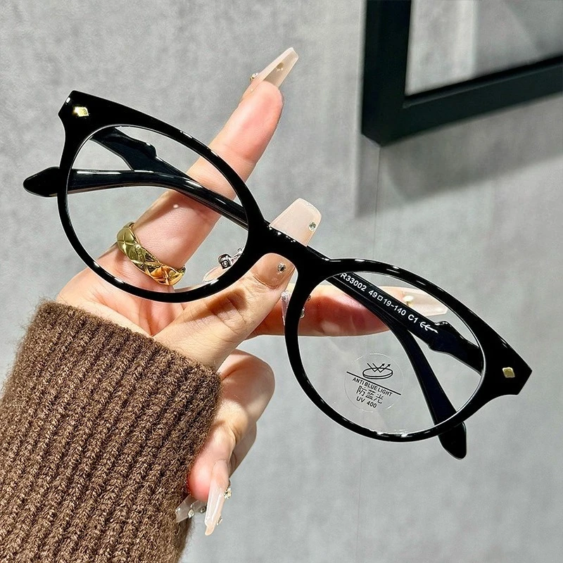 Fashionable and Trendy Anti Blue Light Oval Cat Eye Small Frame Flat Mirror Retro Tortoiseshell Fashionable Commuting Glasses 
Fashionable and Trendy Anti Blue Light Oval Cat Eye Small Frame Flat Mirror Retro Tortoiseshell Fashionable Commuting Glasses