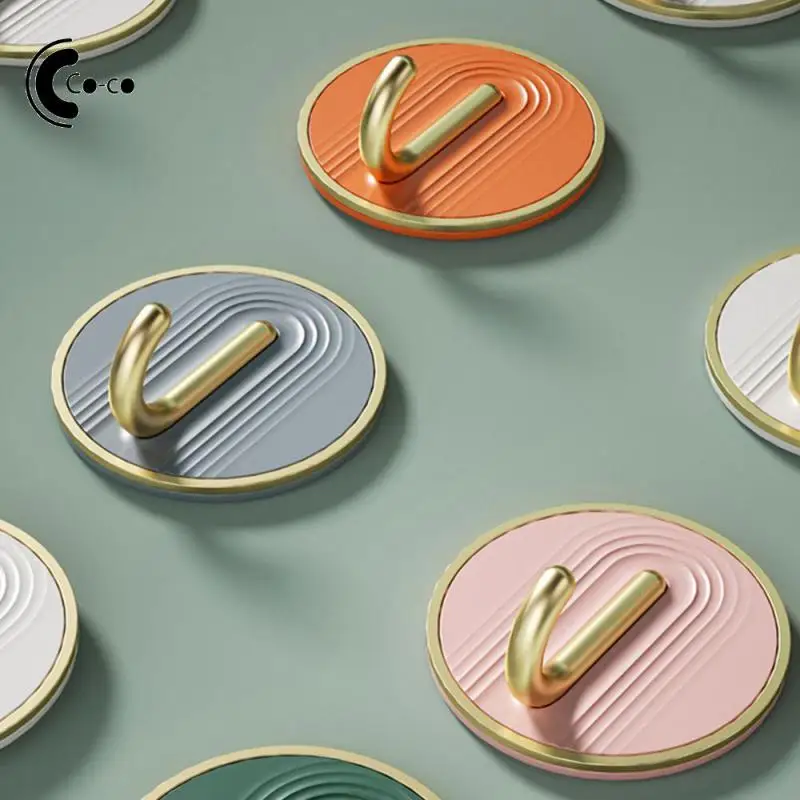 Punch-free Sticky Hook Gold-plated Hook Small Size Good Load-bearing Performance Convenient Access Toilet Hook Light Luxury Hook
Punch-free Sticky Hook Gold-plated Hook Small Size Good Load-bearing Performance Convenient Access Toilet Hook Light Luxury Hook