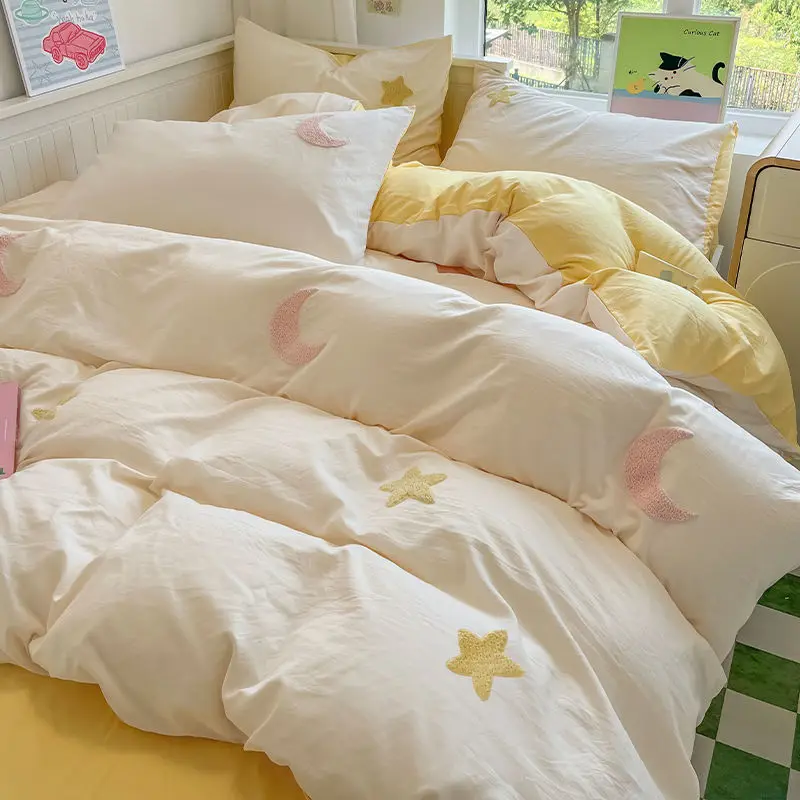 Fresh and light quilt cover, towel, embroidered bed sheet, four-piece set, washed cotton bed, three-piece set, simple cartoon
Fresh and light quilt cover, towel, embroidered bed sheet, four-piece set, washed cotton bed, three-piece set, simple cartoon